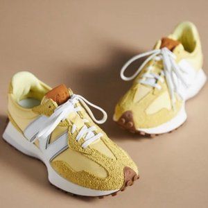 NEW BALANCE 327 Casual Womens Sneakers Shoes Maize White size 9.5